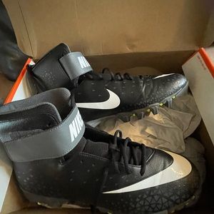 Nike américain football shoes